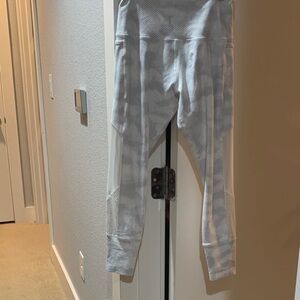 Lorna JaneWhite Leggings